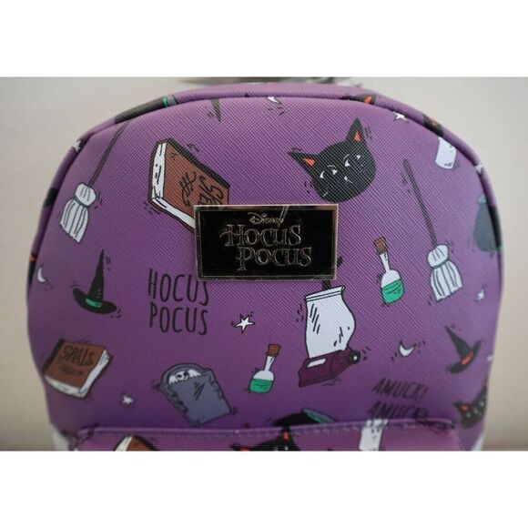 BioWorld Hot Topic 15630267  Women's Purple Hocus Pocus Icons Backpack - Picture 7 of 13